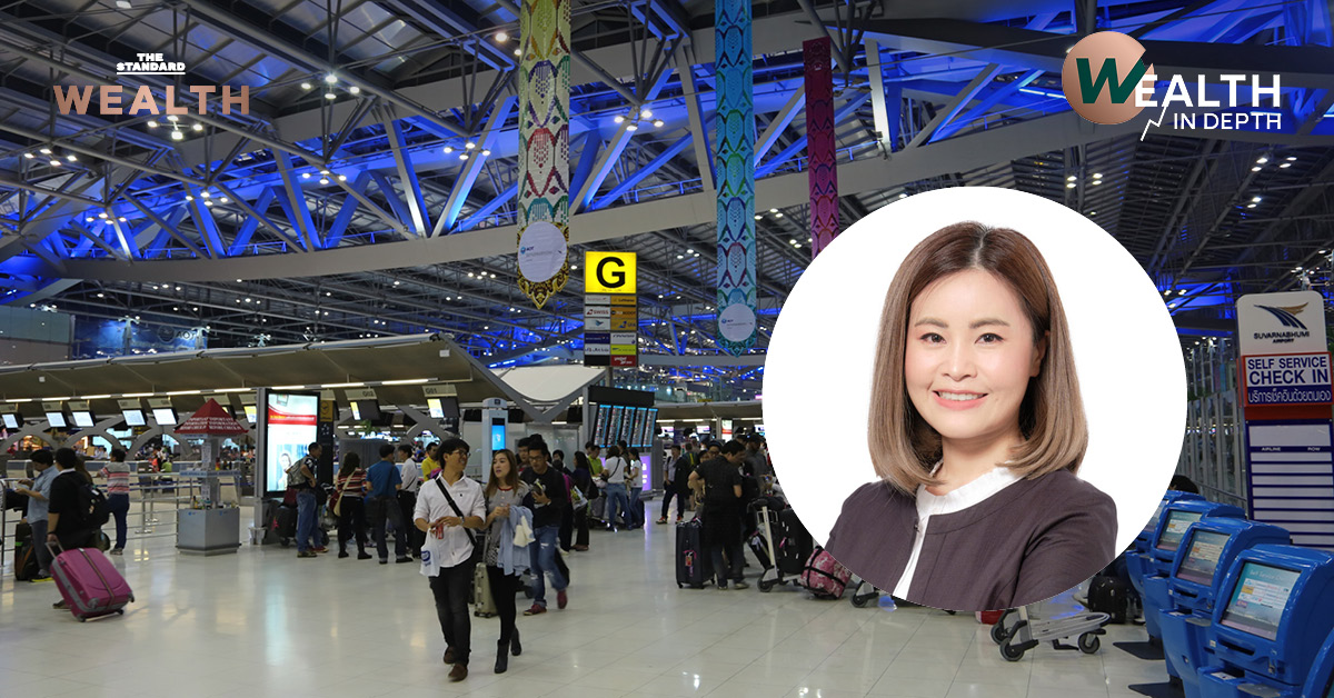 ภาพความวุ่นวายบริเวณสายพานรับสัมภาระ ณ ท่าอากาศยานสุวรรณภูมิ ที่ผู้โดยสารต้องรอคอยกระเป๋าเดินทางนาน