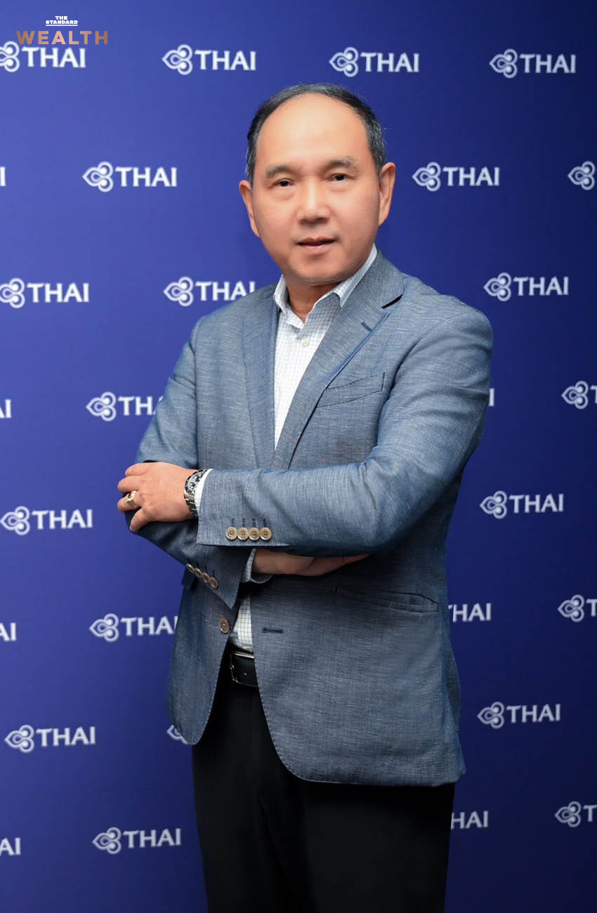 ภาพ ชาย เอี่ยมศิริ และ กิตติพงษ์ สารสมบูรณ์ ผู้บริหารการบินไทย 1
