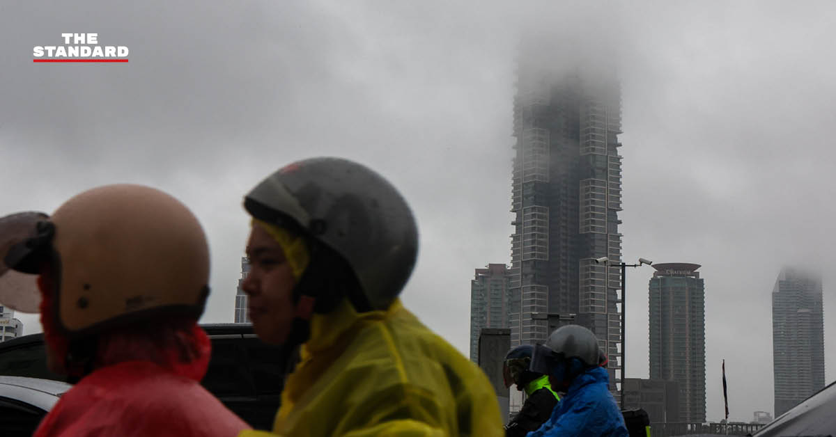 ภาพแผนที่แสดงพื้นที่เสี่ยงฝนตกหนักถึงหนักมากและน้ำท่วมฉับพลันตามประกาศกรมอุตุนิยมวิทยา