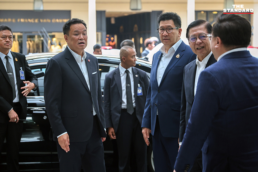 นายกรัฐมนตรีอนุทิน ชาญวีรกูล และนายกรัฐมนตรีลอว์เรนซ์ หว่อง แถลงข่าวร่วมกัน 10