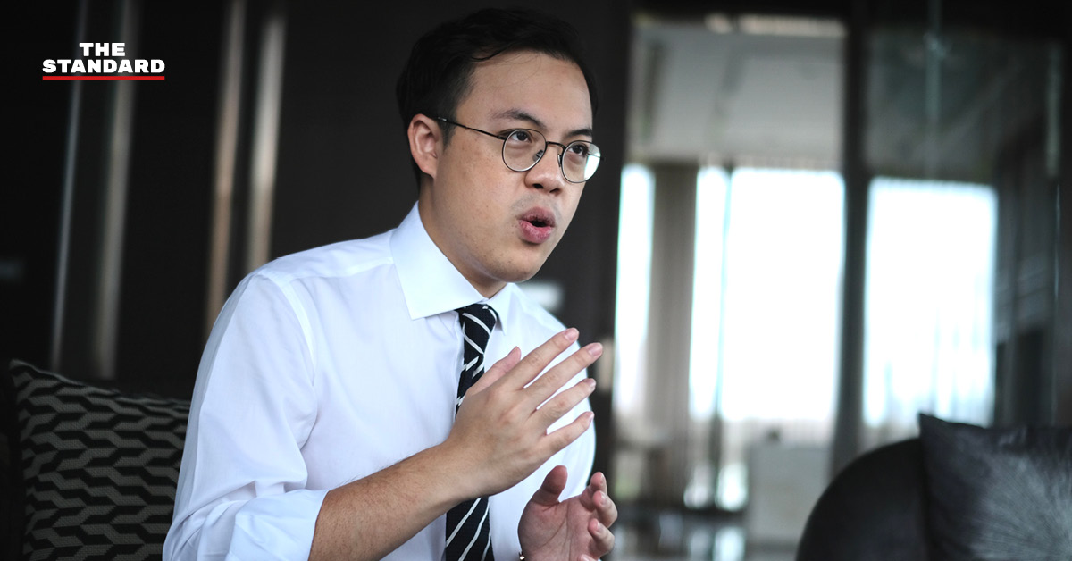 ภาพ ตรีรัตน์ ศิริจันทโรภาส พร้อมข้อความวิจารณ์ร่าง PDP 2026