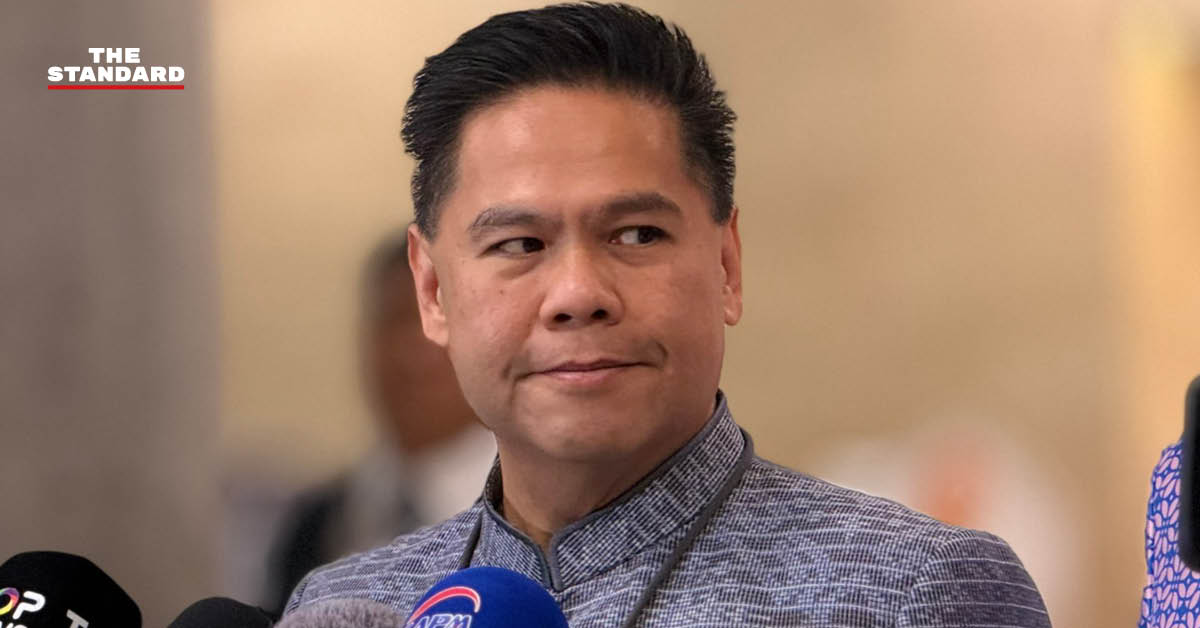 ภาพวราวุธ ศิลปอาชา รัฐมนตรีว่าการกระทรวงอุตสาหกรรม