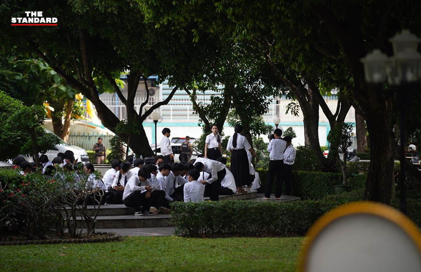 ศ.ดร.ยศชนัน วงศ์สวัสดิ์ รองนายกรัฐมนตรีและ รมว.อว. หารือกับผู้แทนนักศึกษาอุเทนถวาย 4