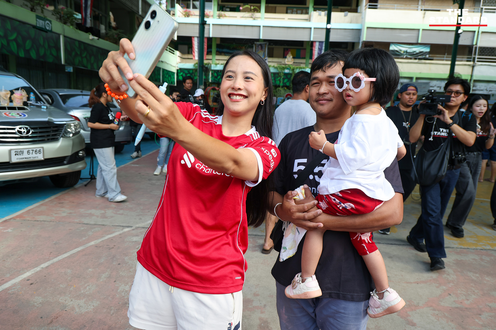 ไอซ์ รักชนก‘ ปั่นจักรยาน
