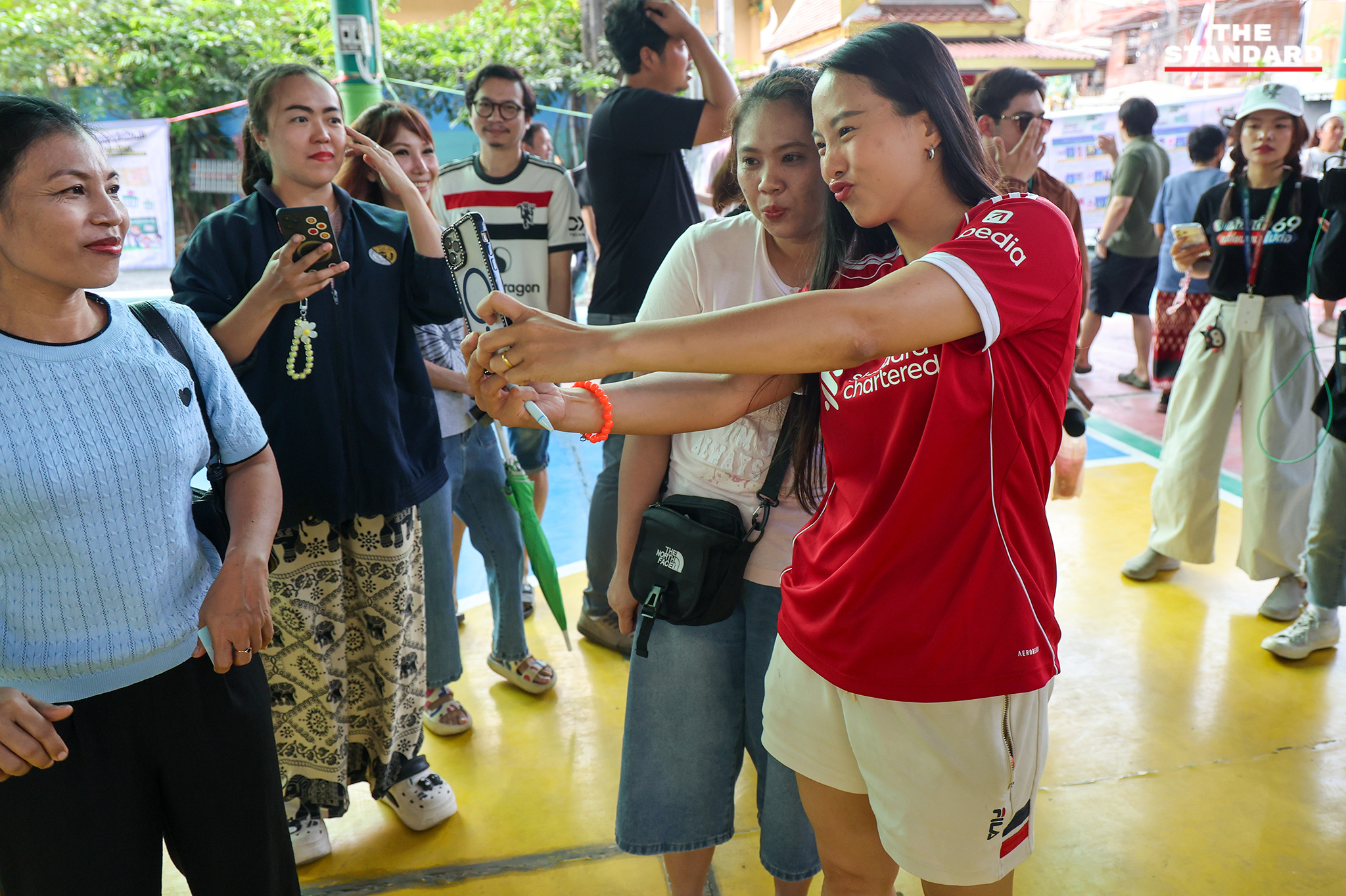 ไอซ์ รักชนก‘ ปั่นจักรยาน