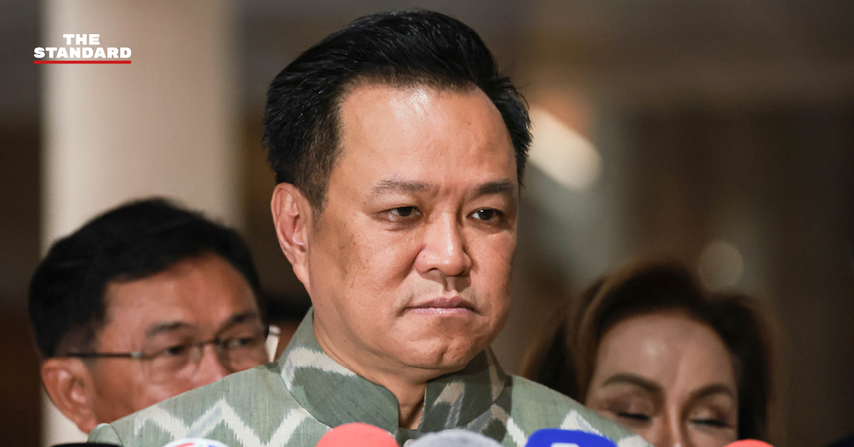 อนุทิน ชาญวีรกูล ให้สัมภาษณ์สื่อมวลชนกรณีบัญชีทรัพย์สินของ สส. สุชาดา ซาง แทนทรัพย์ และสามี