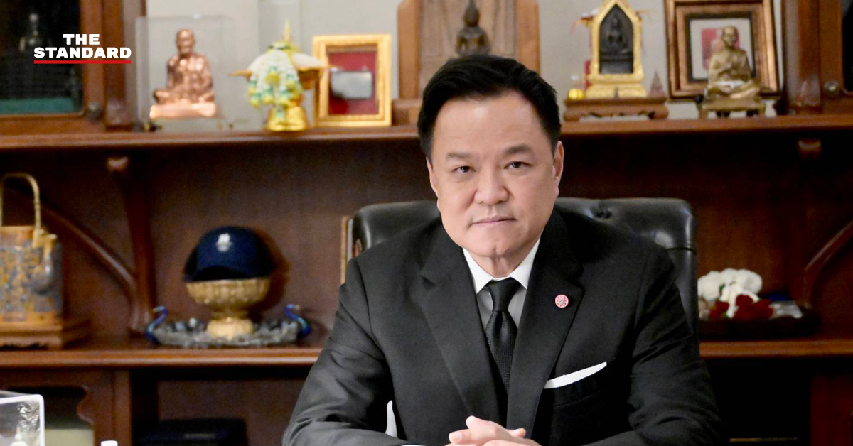 อนุทิน ชาญวีรกูล นายกรัฐมนตรีและรัฐมนตรีว่าการกระทรวงมหาดไทย