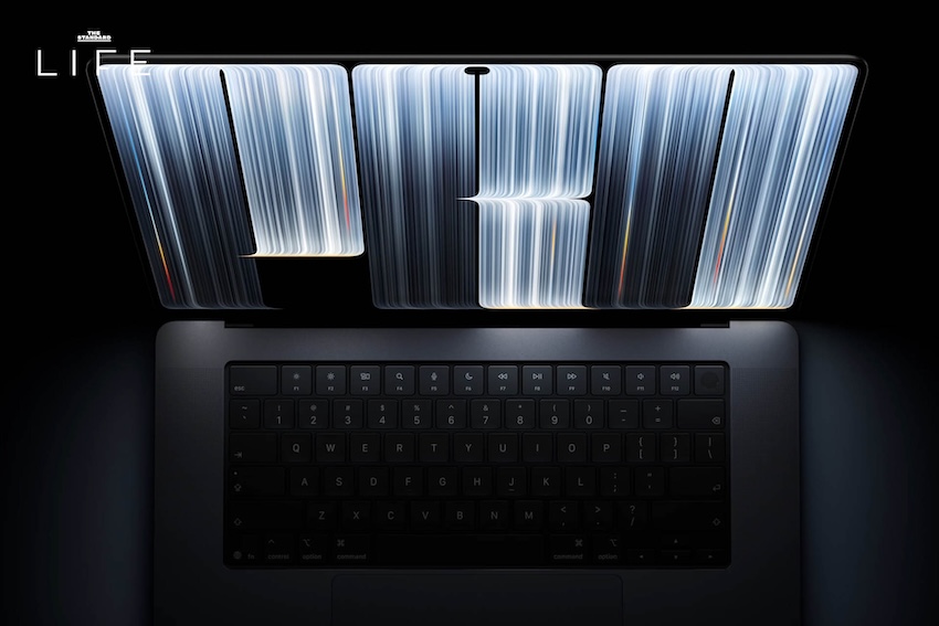 ภาพตัวเครื่อง MacBook Pro รุ่นใหม่พร้อมหน้าจอ PROLED XDR รองรับระบบสัมผัส 1