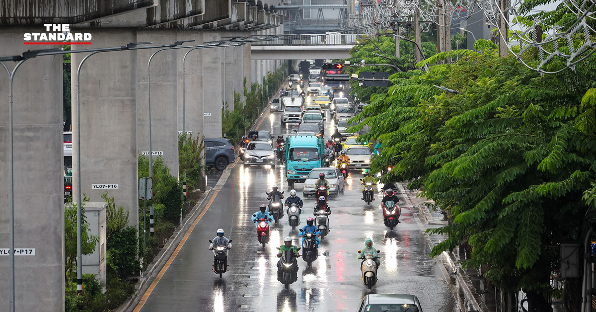 ภาพบรรยากาศฝนตกหนักและลูกเห็บตกในพื้นที่กรุงเทพมหานคร ย่านลาดพร้าว-วังหิน