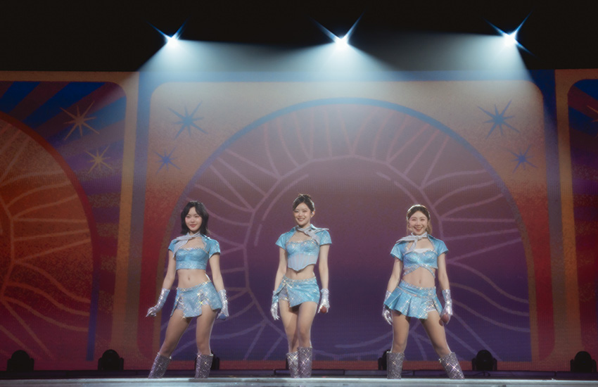ภาพ ป๊อบ ปองกูล และ โอ๊ต ปราโมทย์ บนเวทีคอนเสิร์ต เบิ้ม เบิ้ม concert 7
