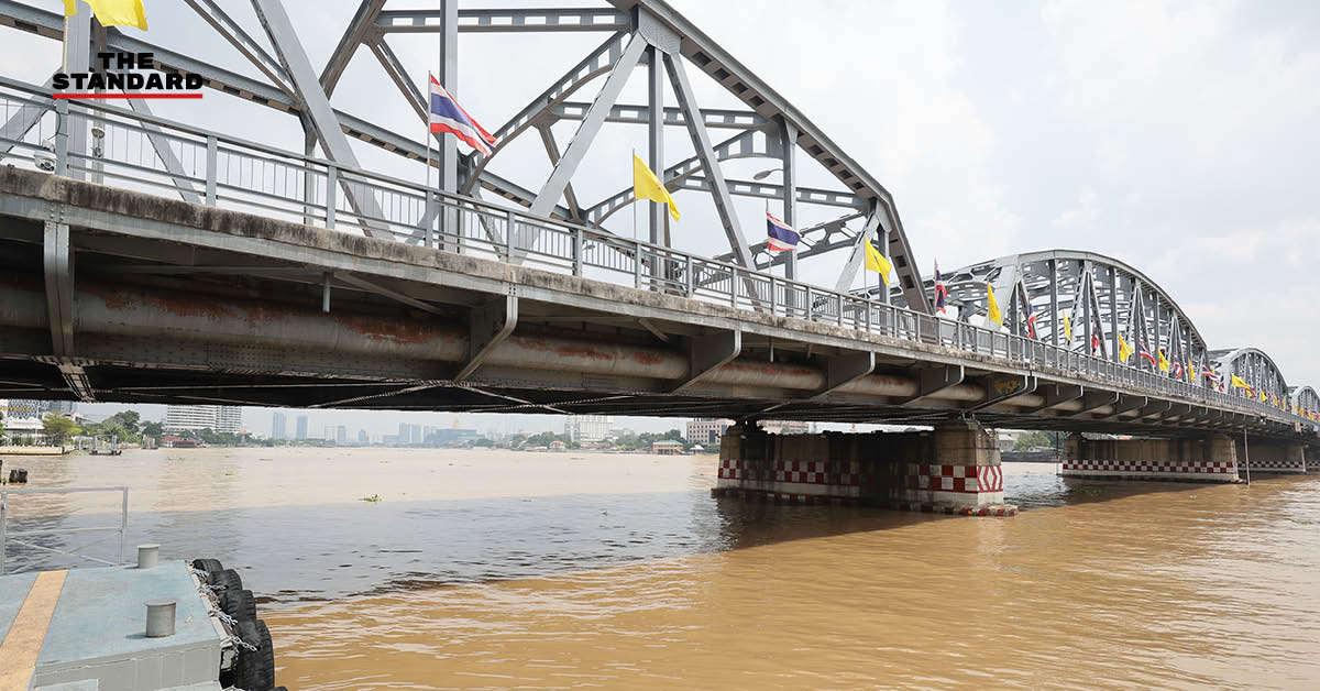 ภาพแม่น้ำเจ้าพระยาและแนวเขื่อนป้องกันน้ำท่วมในพื้นที่กรุงเทพมหานคร
