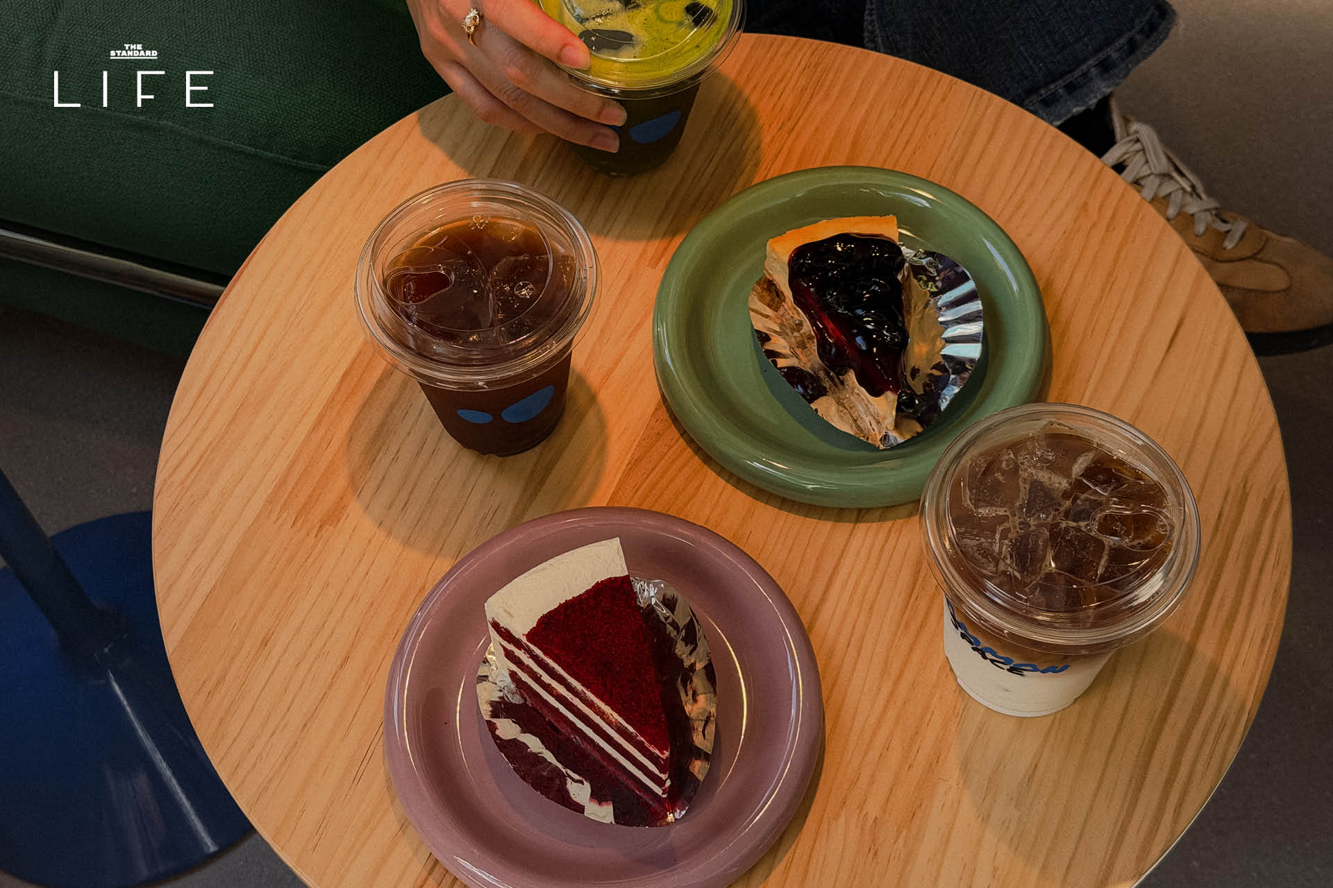 บรรยากาศภายในร้าน Common Space Cafe คาเฟ่ซอยเจริญกรุง 1 ตกแต่งสไตล์ Mid-Century Modern 6