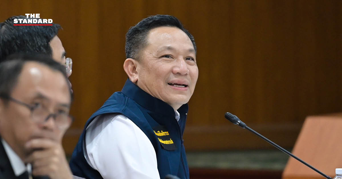 นิรัตน์ พงษ์สิทธิถาวร อธิบดี ปภ. แถลงข่าวเรื่องการเยียวยาน้ำท่วม