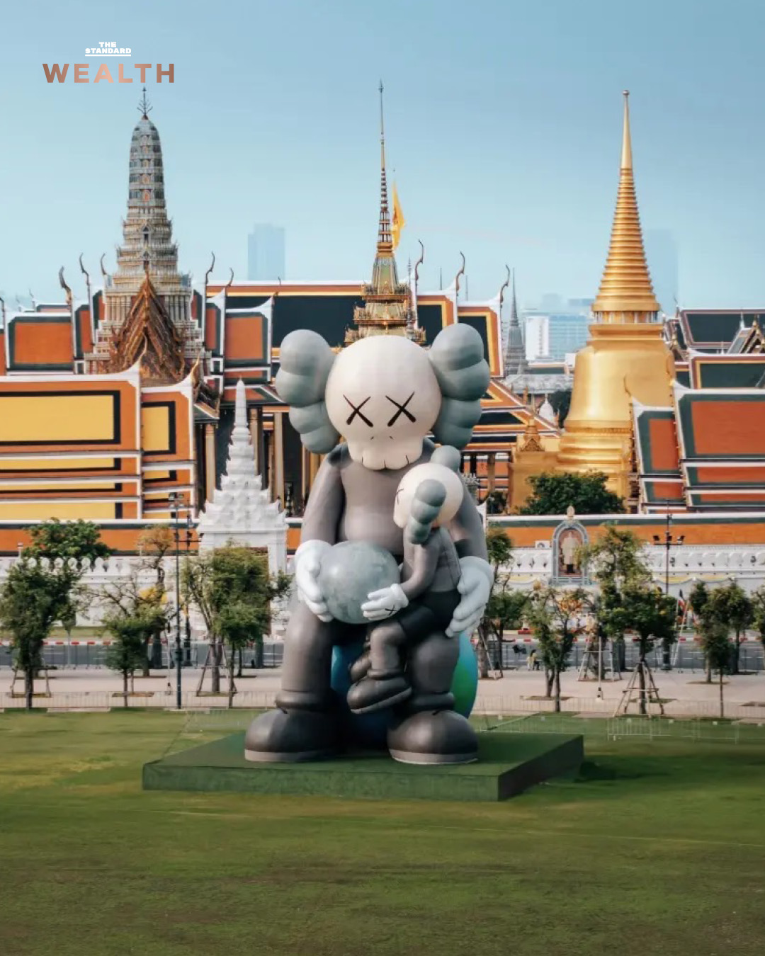 ภาพจำลอง AI Agent กำลังทำงานบนแล็ปท็อปเพื่อเพิ่มประสิทธิภาพในองค์กร 2