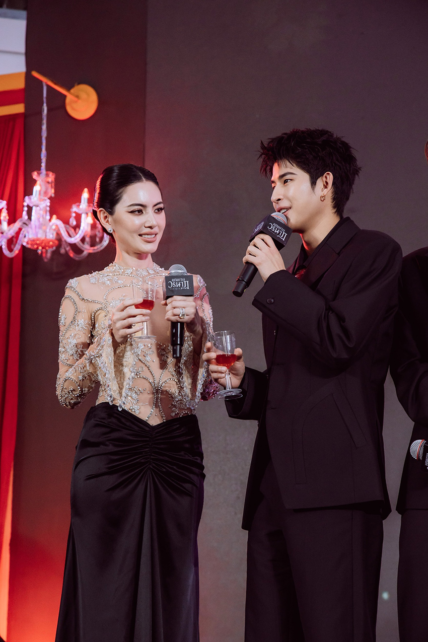 ภาพนักแสดงและผู้กำกับภาพยนตร์ คุณยายวรนาฏ (INHERIT) บนเวทีงานแถลงข่าว 4