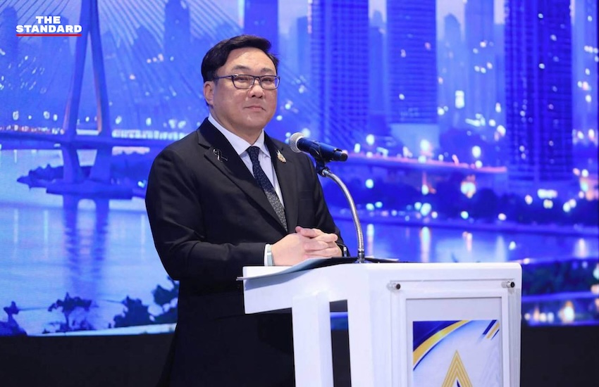 รัฐมนตรีว่าการกระทรวงแรงงานกล่าวเปิดงานประชุมรับฟังความคิดเห็นแผน สปส. 5 ปี 1