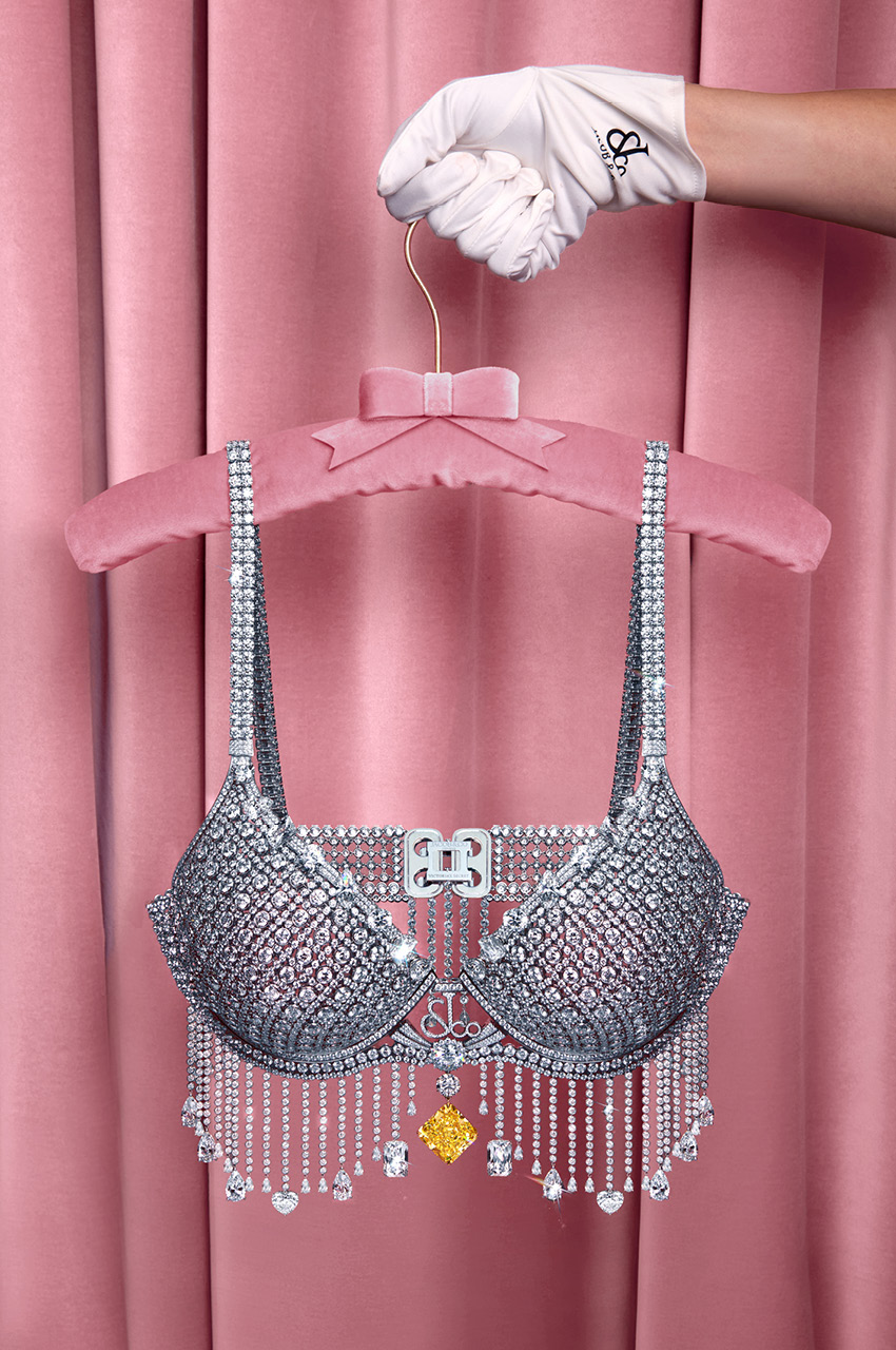 Kylie Jenner สวมชุด Fantasy Bra มูลค่า 50 ล้านดอลลาร์ เดินบนรันเวย์ Victoria's Secret Fashion Show 3
