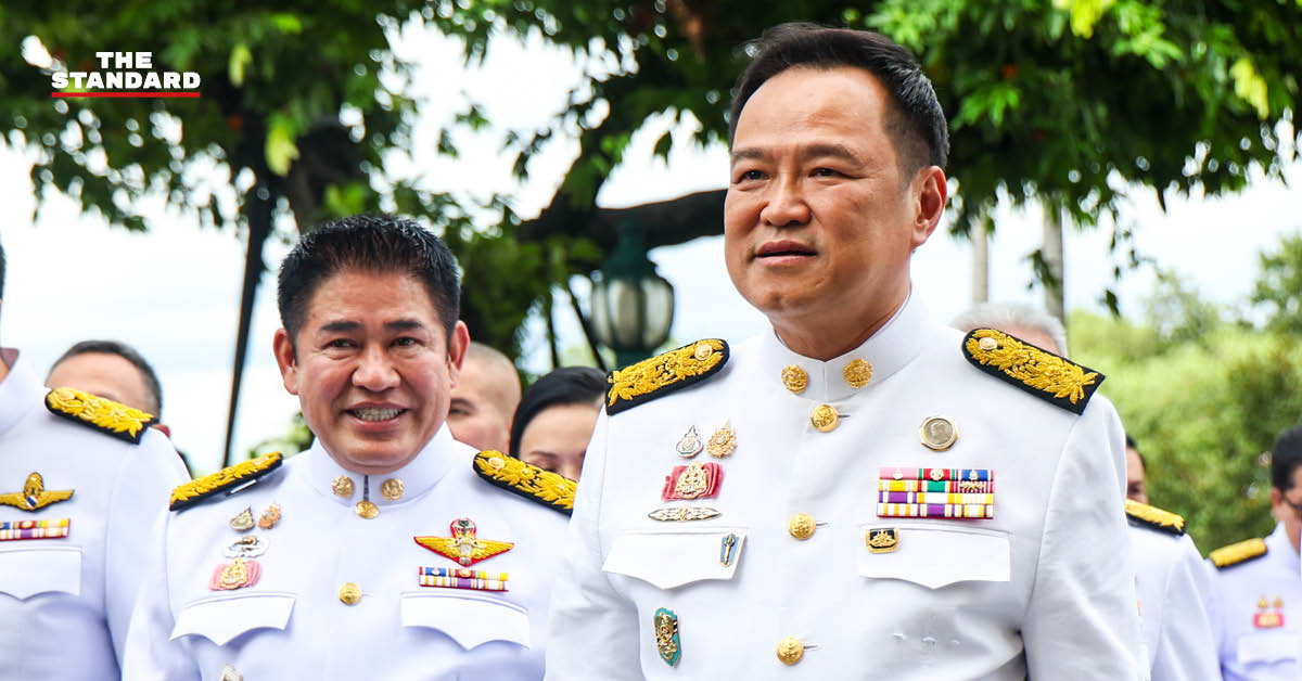 ภาพการประชุมคณะรัฐมนตรีและรัฐมนตรีที่เกี่ยวข้องกับการอภิปรายไม่ไว้วางใจ