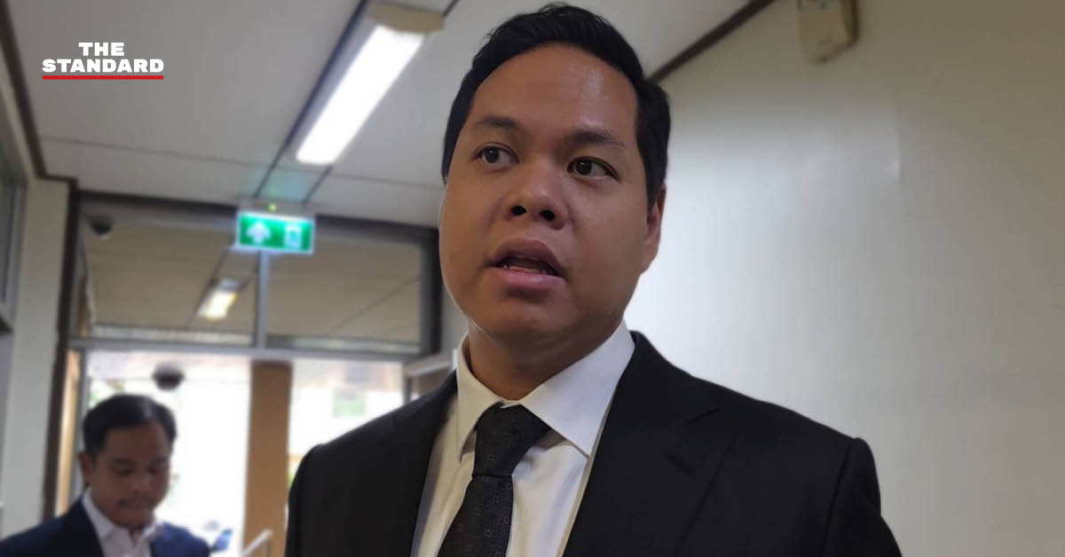 สรรเพชญ บุญญามณี รัฐมนตรีช่วยว่าการกระทรวงคมนาคม แถลงข่าวเตรียมรับมืออุทกภัยภาคใต้