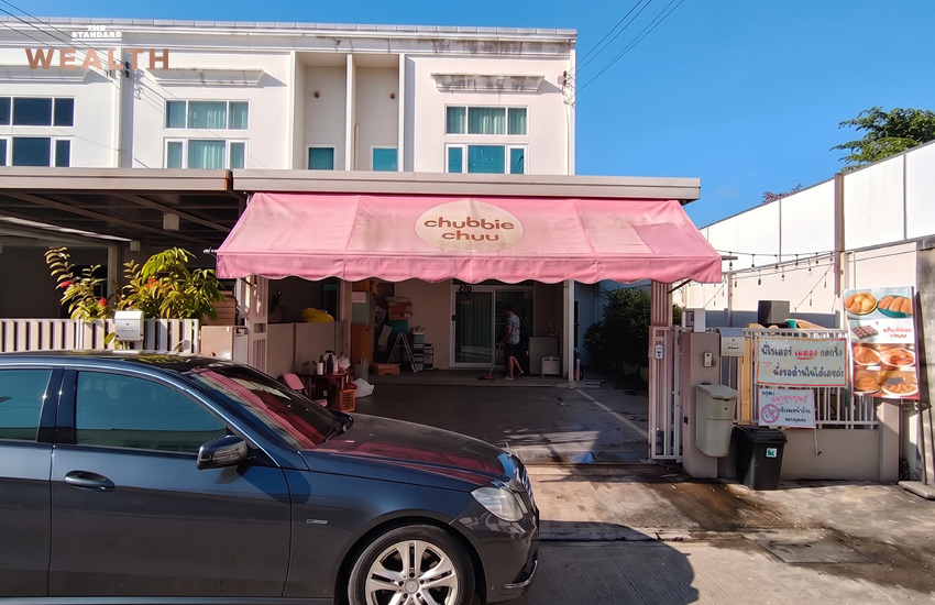 ภาพอินโฟกราฟิกแสดงผลกระทบน้ำท่วมต่อ SME ยอดขายเป็นศูนย์ ร้านค้า 5,000 แห่งปิดชั่วคราว 6