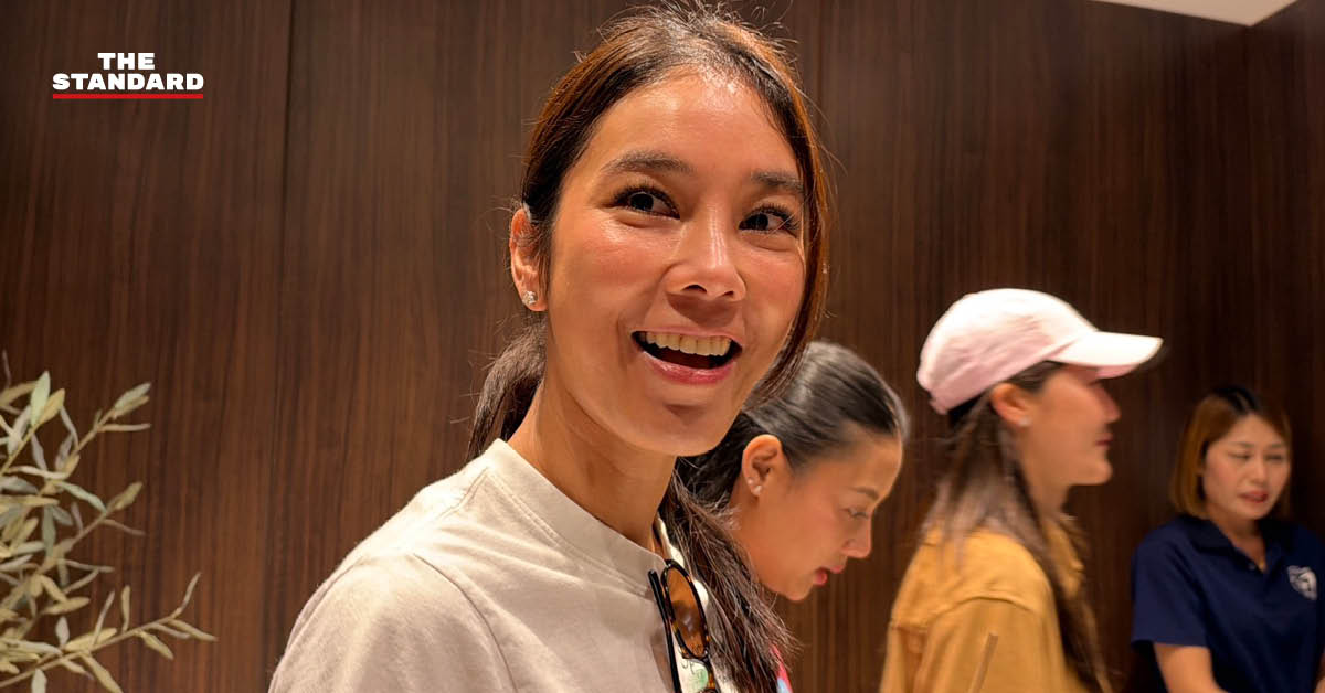 สุชาดา ซาง แทนทรัพย์ สส.ชัยภูมิ พรรคภูมิใจไทย ให้สัมภาษณ์สื่อมวลชน