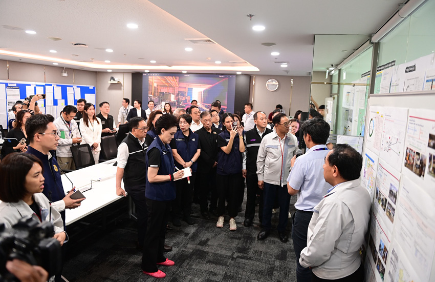 รองนายกรัฐมนตรีและรัฐมนตรีว่าการกระทรวงพาณิชย์ ศุภจี สุธรรมพันธุ์ ลงพื้นที่ตรวจเยี่ยมโรงงานผลิตรถยนต์โตโยต้า สาขาสำโรง 1