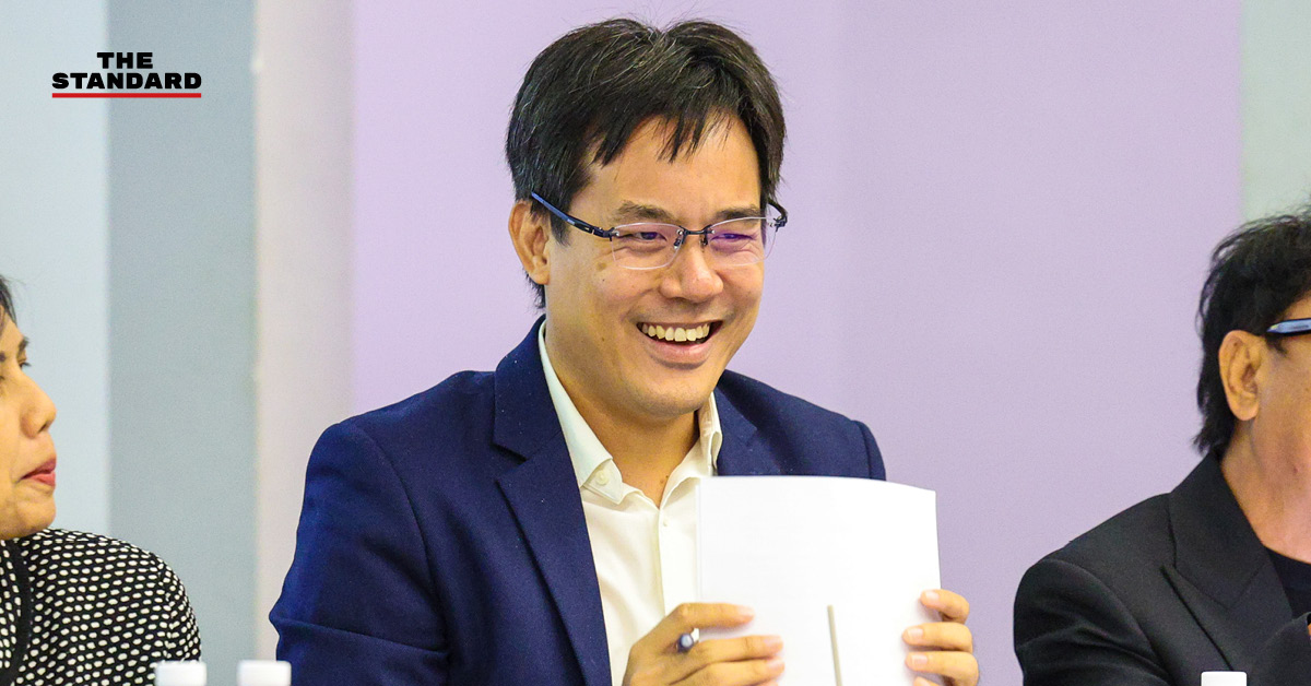 ยิ่งชีพ อัชฌานนท์ ผู้อำนวยการ iLaw แถลงข่าวกรณีถูกฟ้องคดีหมิ่นประมาท